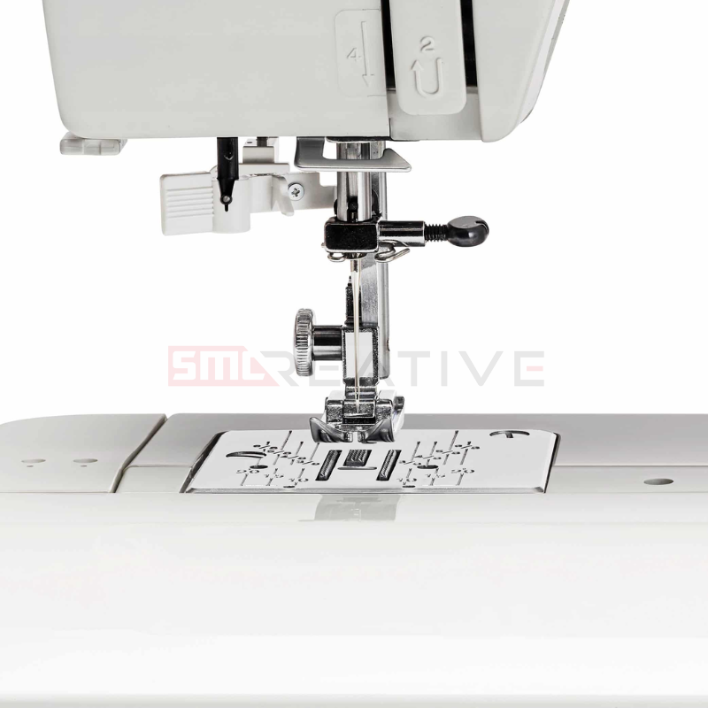 Máquina de Costura Doméstica - ELNA 240S