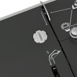 Máquina de Costura Doméstica - NECCHI Q132A